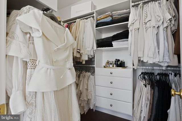 43569 WILD INDIGO TER, Leesburg, VA 20176