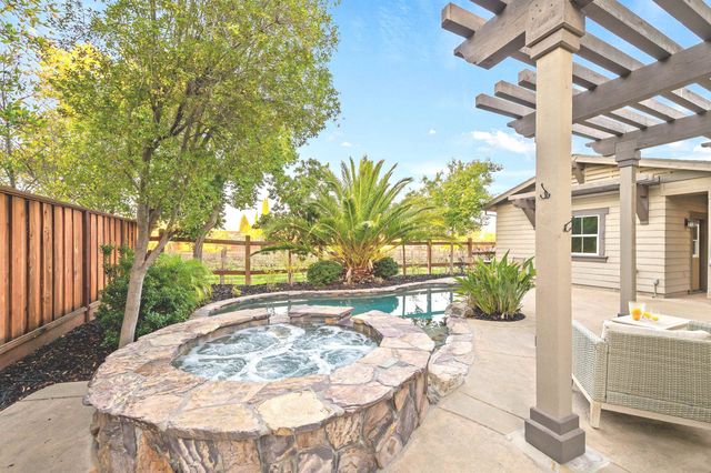 2535 Kellogg Loop, Livermore, CA 94550