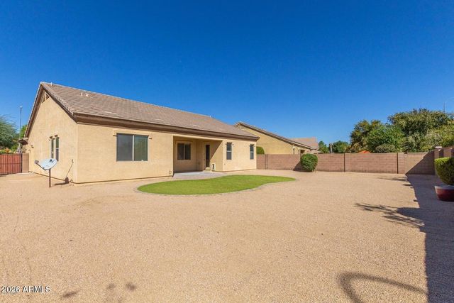 2395 S WHETSTONE Place, Chandler, AZ 85286
