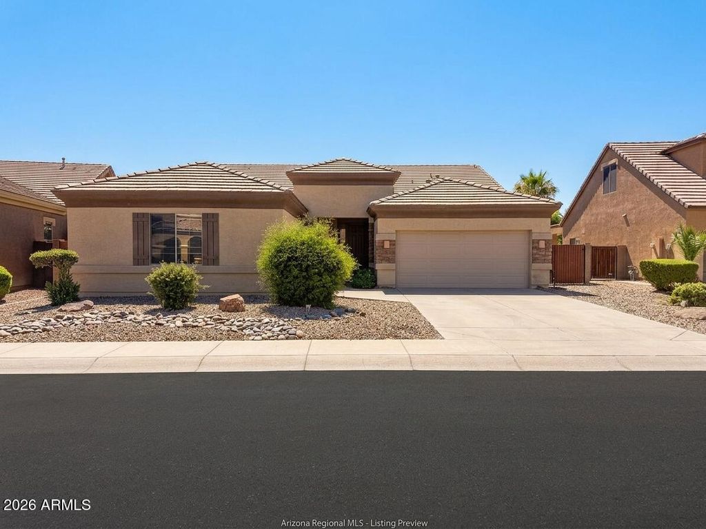 2395 S WHETSTONE Place, Chandler, AZ 85286 — photo 2