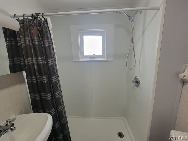 135 Englewood Avenue, Buffalo, NY 14214