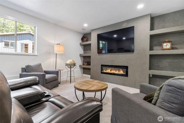 20921 SE 159th Street, Renton, WA 98059
