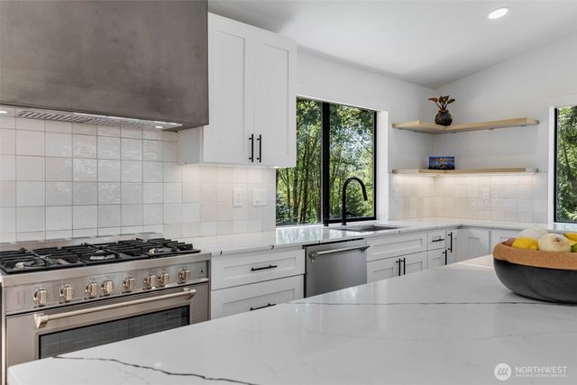 20921 SE 159th Street, Renton, WA 98059