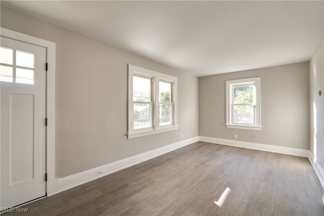 404 Newell Avenue, Akron, OH 44305