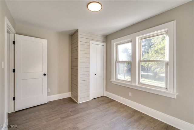 404 Newell Avenue, Akron, OH 44305