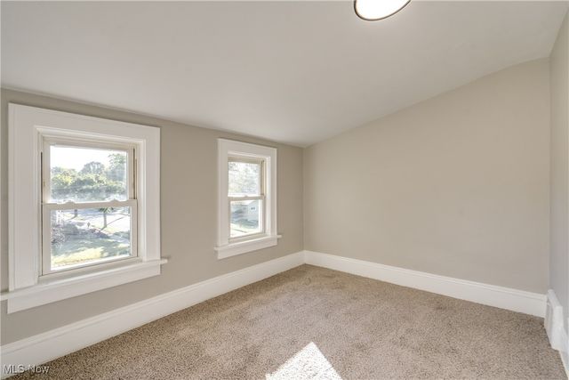 404 Newell Avenue, Akron, OH 44305