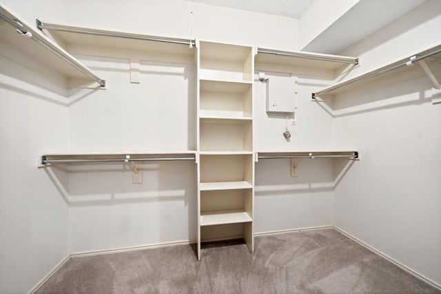 809 Yosemite Trail, Mesquite, TX 75149