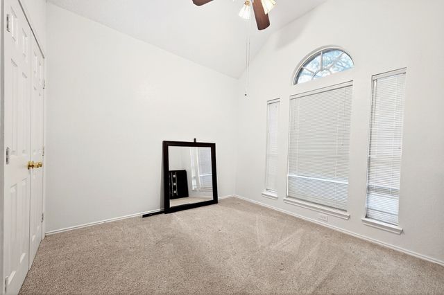 809 Yosemite Trail, Mesquite, TX 75149