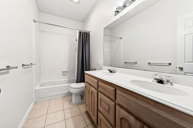 809 Yosemite Trail, Mesquite, TX 75149