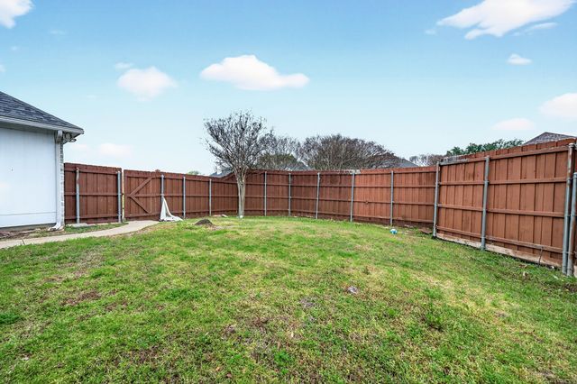 809 Yosemite Trail, Mesquite, TX 75149