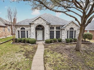809 Yosemite Trail, Mesquite, TX 75149