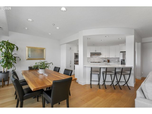 5511 Se SCENIC Ln 203, Vancouver, WA 98661