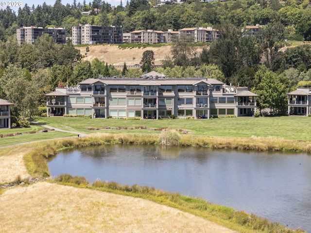 5511 Se SCENIC Ln 203, Vancouver, WA 98661