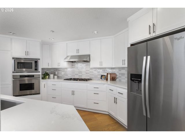5511 Se SCENIC Ln 203, Vancouver, WA 98661