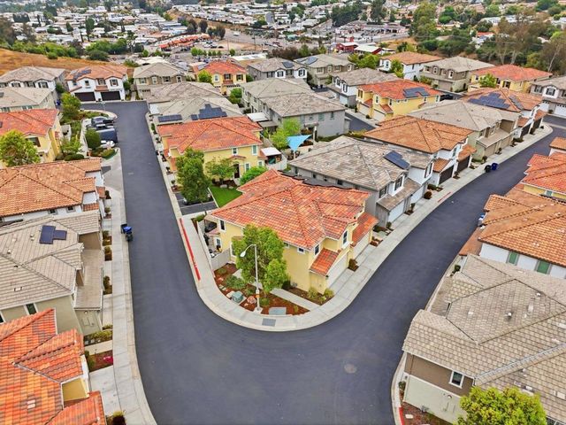 8629 Sage Shadow Drive, Lakeside, CA 92040