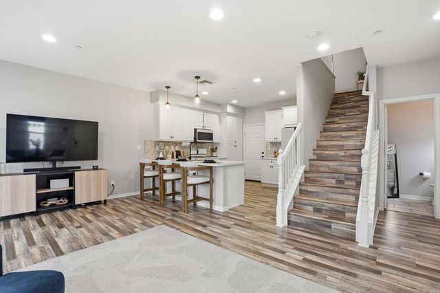 8629 Sage Shadow Drive, Lakeside, CA 92040