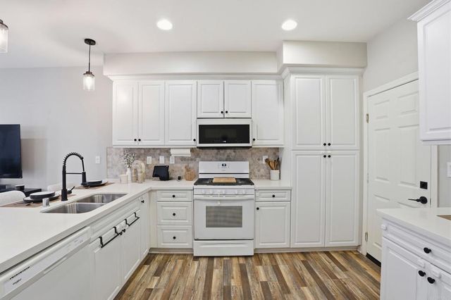 8629 Sage Shadow Drive, Lakeside, CA 92040
