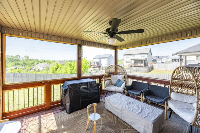 1472 Wild Fern Ln, Clarksville, TN 37042