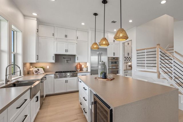 1611 Brown Pelican Bend, Galveston, TX 77554
