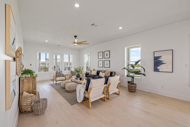1611 Brown Pelican Bend, Galveston, TX 77554