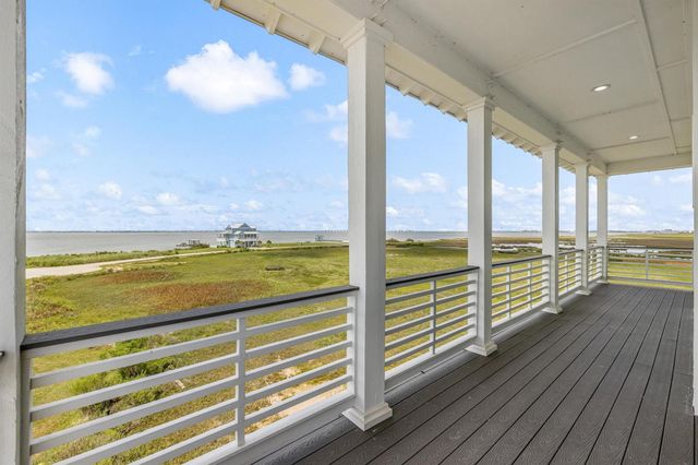 1611 Brown Pelican Bend, Galveston, TX 77554