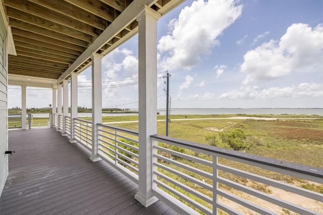 1611 Brown Pelican Bend, Galveston, TX 77554