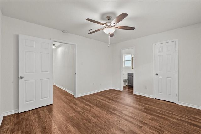 5208 Cunningham Drive, Pearland, TX 77581