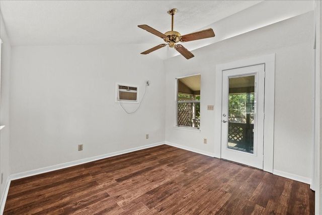 5208 Cunningham Drive, Pearland, TX 77581