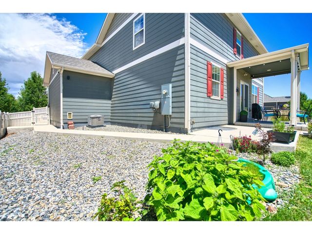 5340 Stagecoach Ave, Longmont, CO 80504