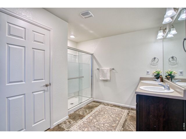 5340 Stagecoach Ave, Longmont, CO 80504