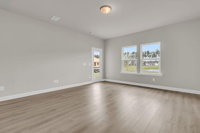 108 Breezy Day Drive, Summerville, SC 29486