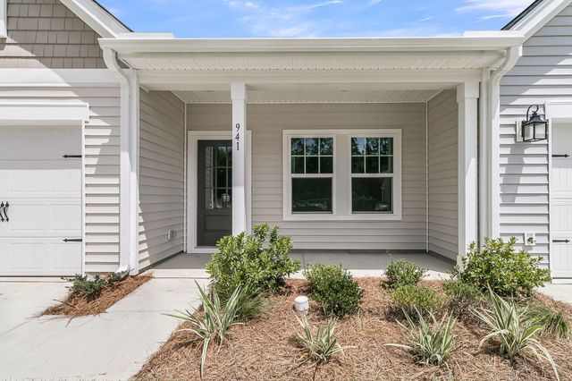 108 Breezy Day Drive, Summerville, SC 29486