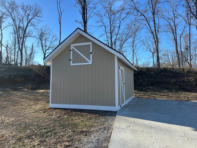 2309 Walnut Street, Hopkinsville, KY 42240