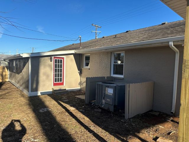 2309 Walnut Street, Hopkinsville, KY 42240