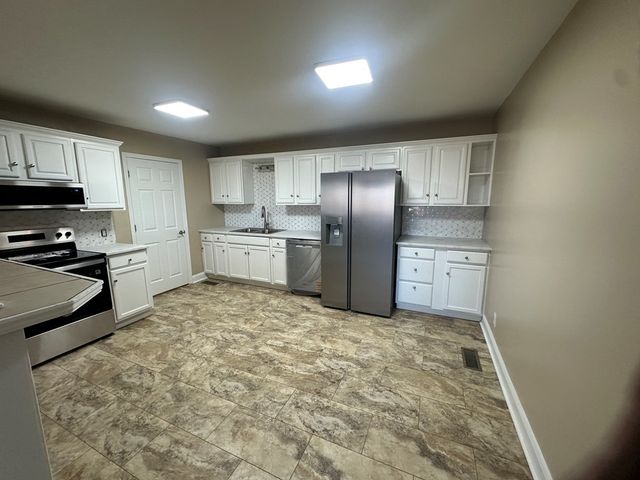 2309 Walnut Street, Hopkinsville, KY 42240