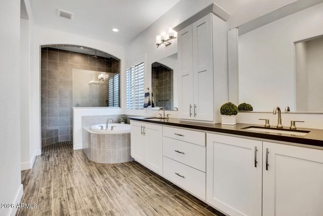 4711 N 212TH Drive, Buckeye, AZ 85396