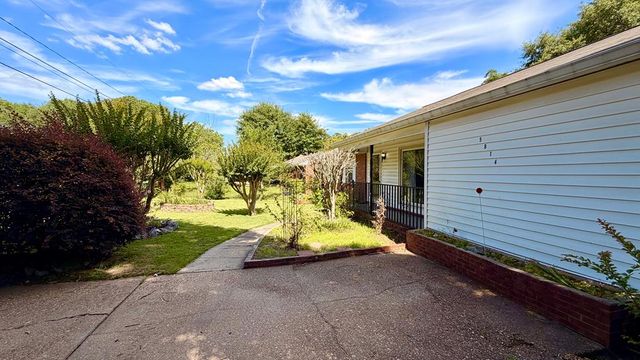 5814 Valleybrook Road, Columbus, GA 31907