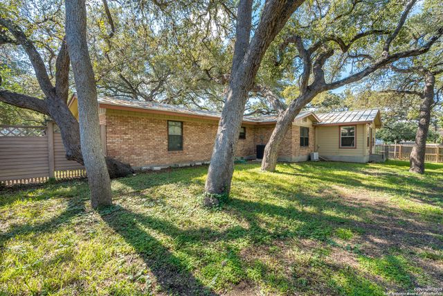 8815 Sagebrush, San Antonio, TX 78217