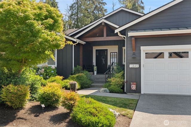 10849 NE Apple Tree Point Lane, Kingston, WA 98346