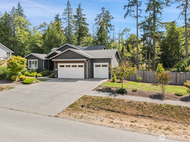 10849 NE Apple Tree Point Lane, Kingston, WA 98346