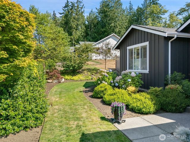10849 NE Apple Tree Point Lane, Kingston, WA 98346