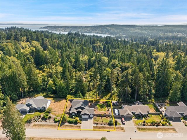 10849 NE Apple Tree Point Lane, Kingston, WA 98346