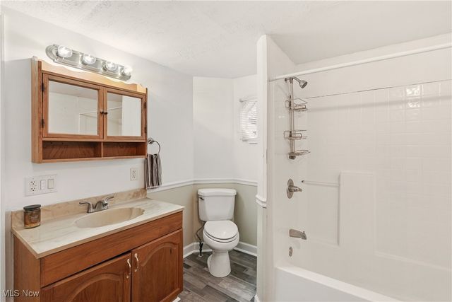 2066 King Drive, Stow, OH 44224