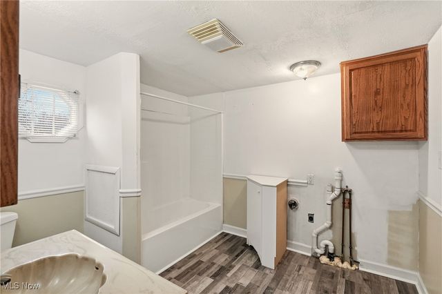 2066 King Drive, Stow, OH 44224