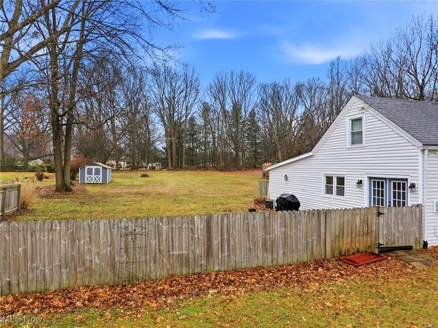 2066 King Drive, Stow, OH 44224