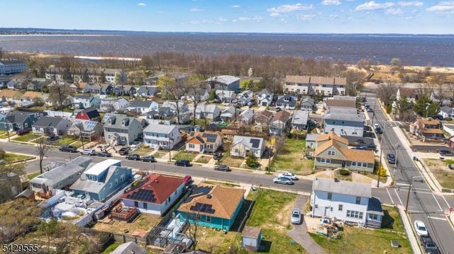 128 Highland Blvd, Keansburg Boro, NJ 07734