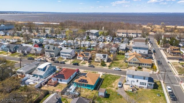 128 Highland Blvd, Keansburg Boro, NJ 07734