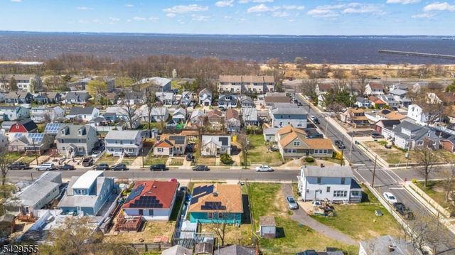 128 Highland Blvd, Keansburg Boro, NJ 07734