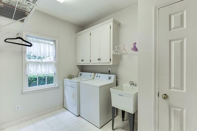 1990 Blackhawk Trail, Lawrenceville, GA 30043