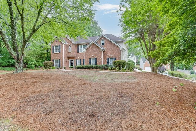 1990 Blackhawk Trail, Lawrenceville, GA 30043